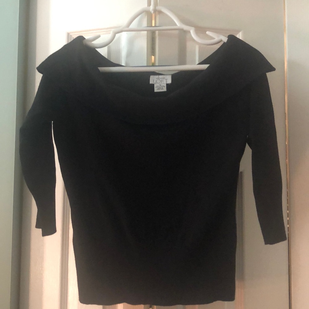 Black loft sweater